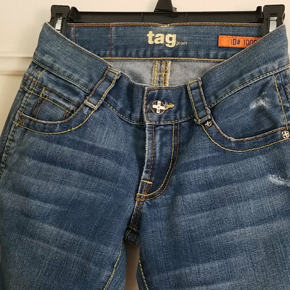 Tag bootcut blue jeans